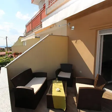 Dvorska Apartment *